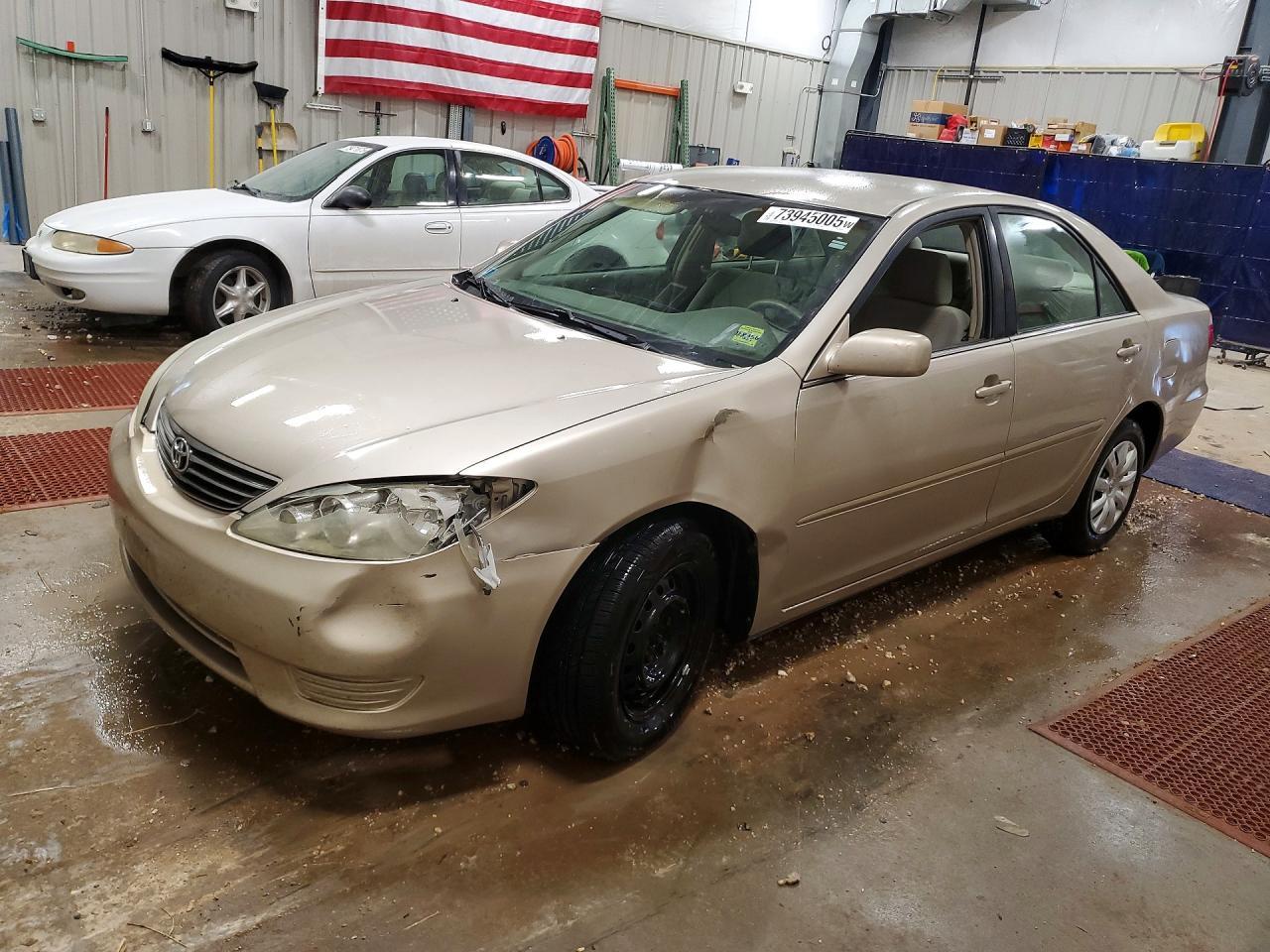 2005 TOYOTA CAMRY