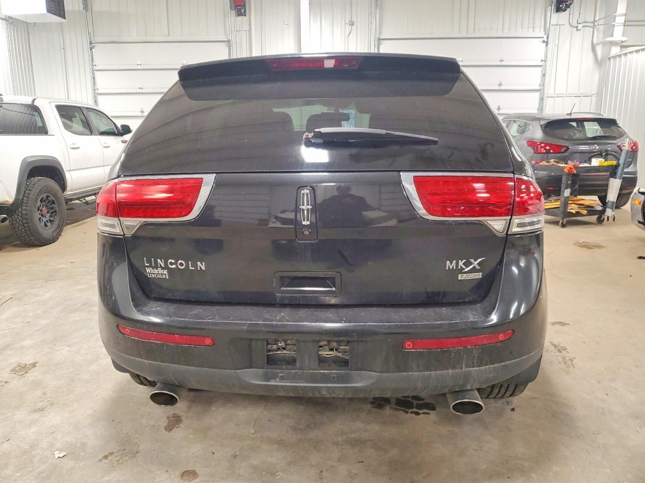 2011 LINCOLN MKX