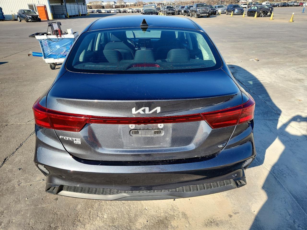 2023 KIA FORTE