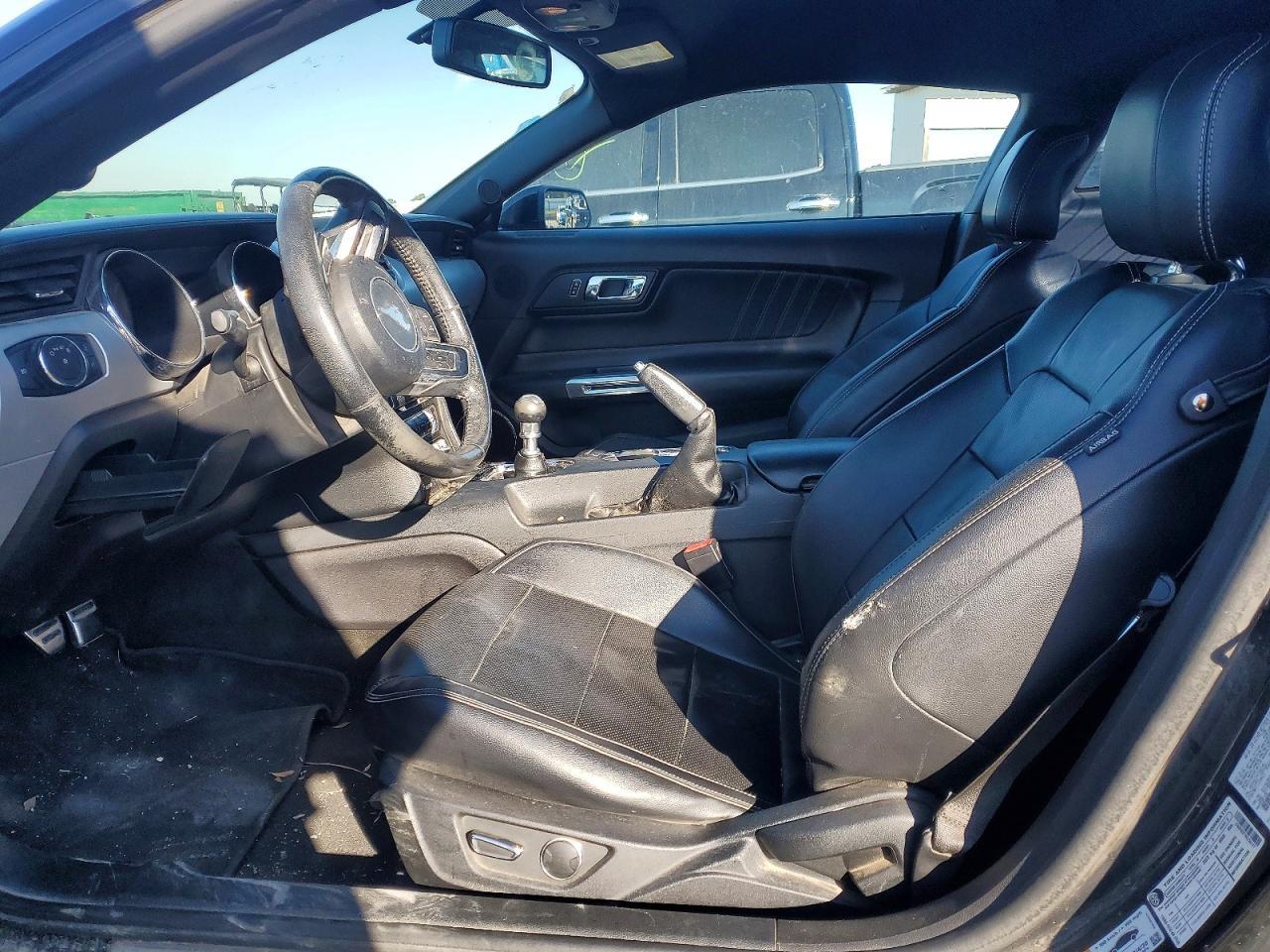 2017 FORD MUSTANG