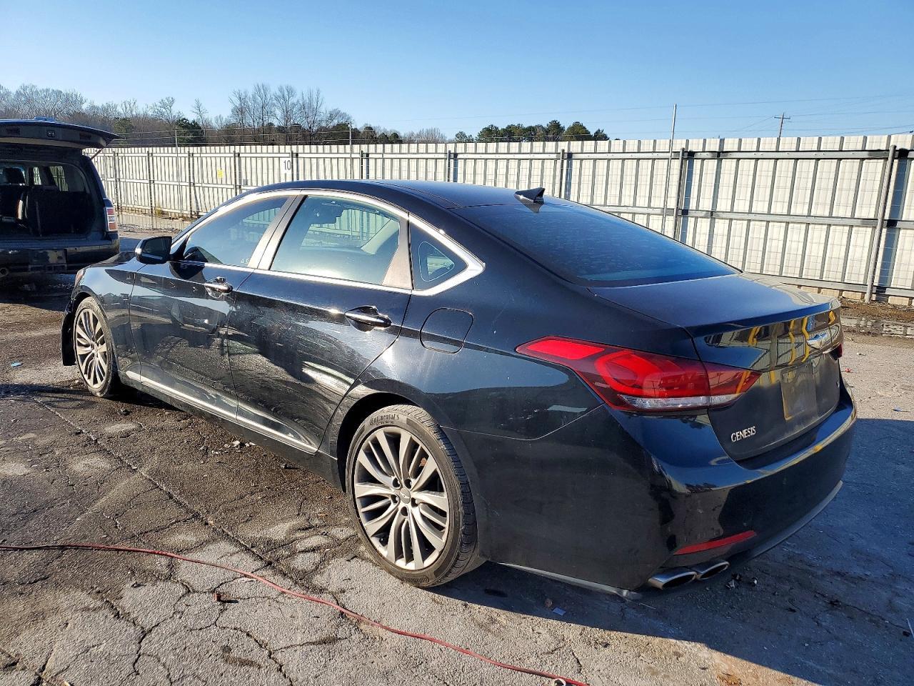 2015 HYUNDAI GENESIS