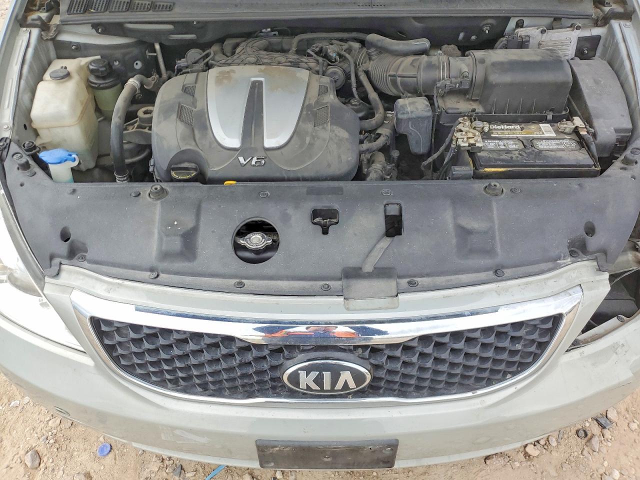 2014 KIA SEDONA