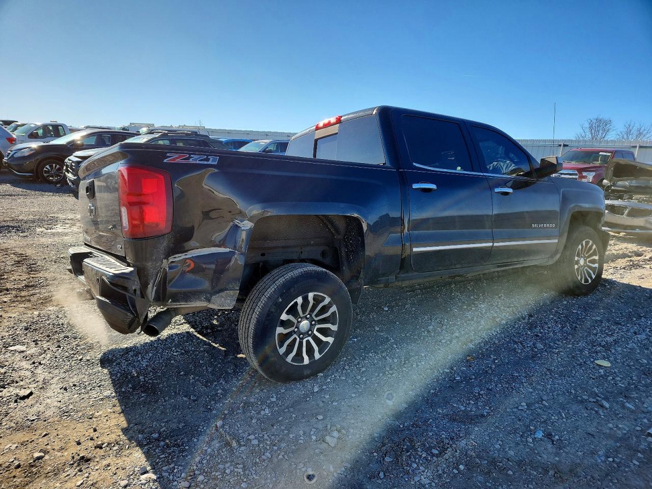 2017 CHEVROLET Silverado