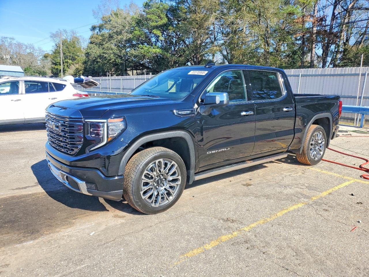2024 GMC Sierra