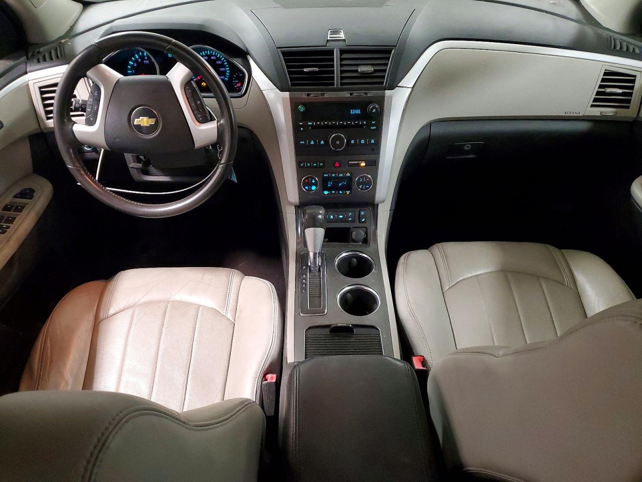 2011 CHEVROLET TRAVERSE