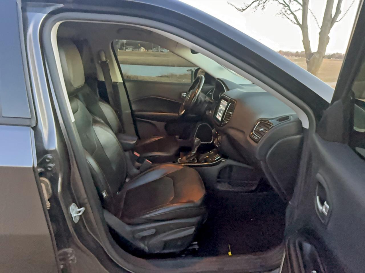 2020 JEEP Compass