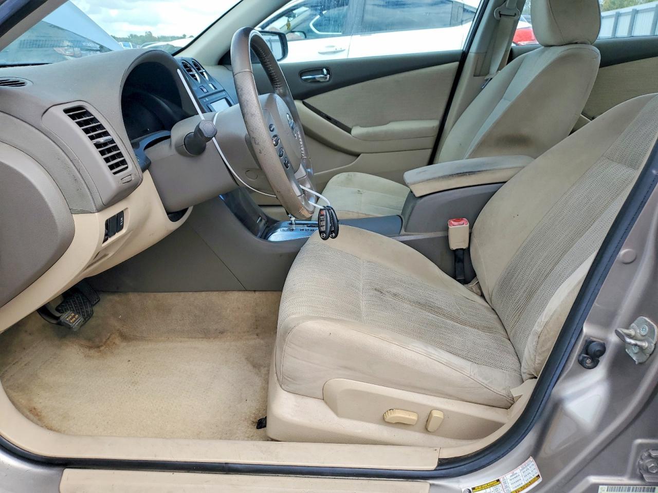 2012 NISSAN ALTIMA
