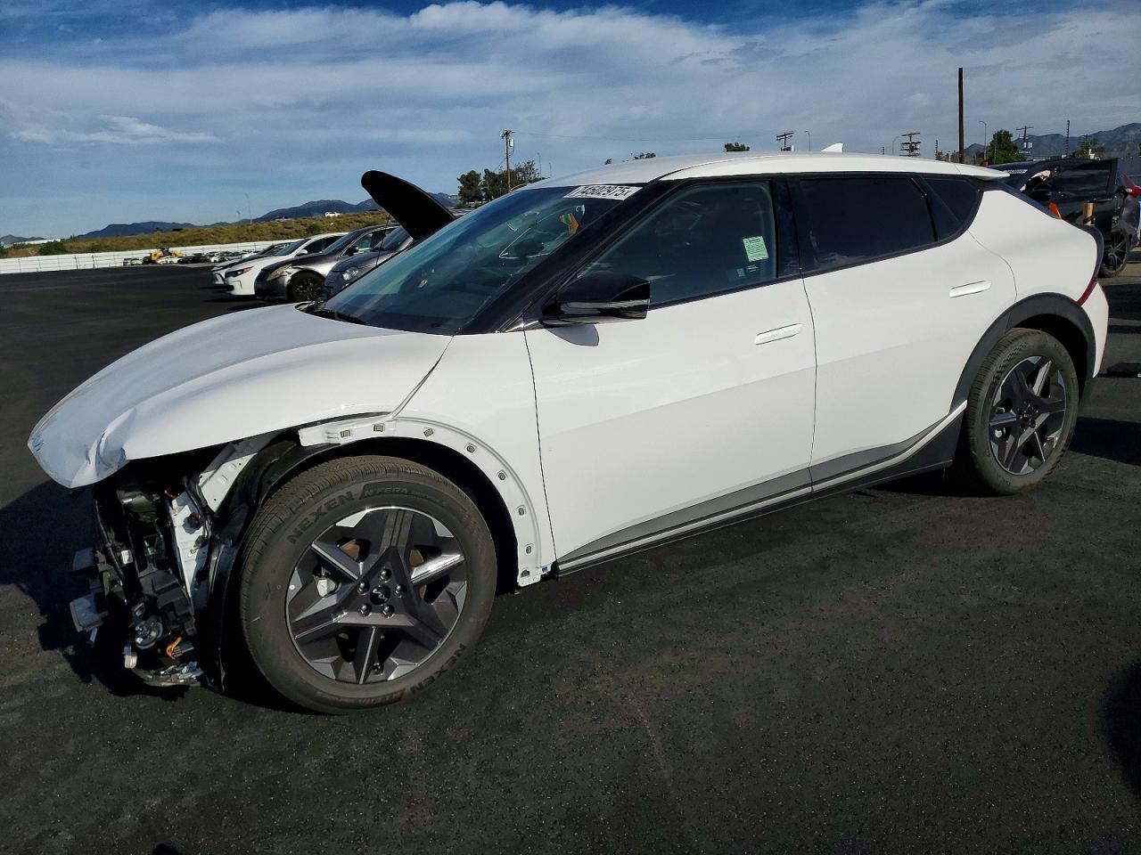 2025 KIA EV6