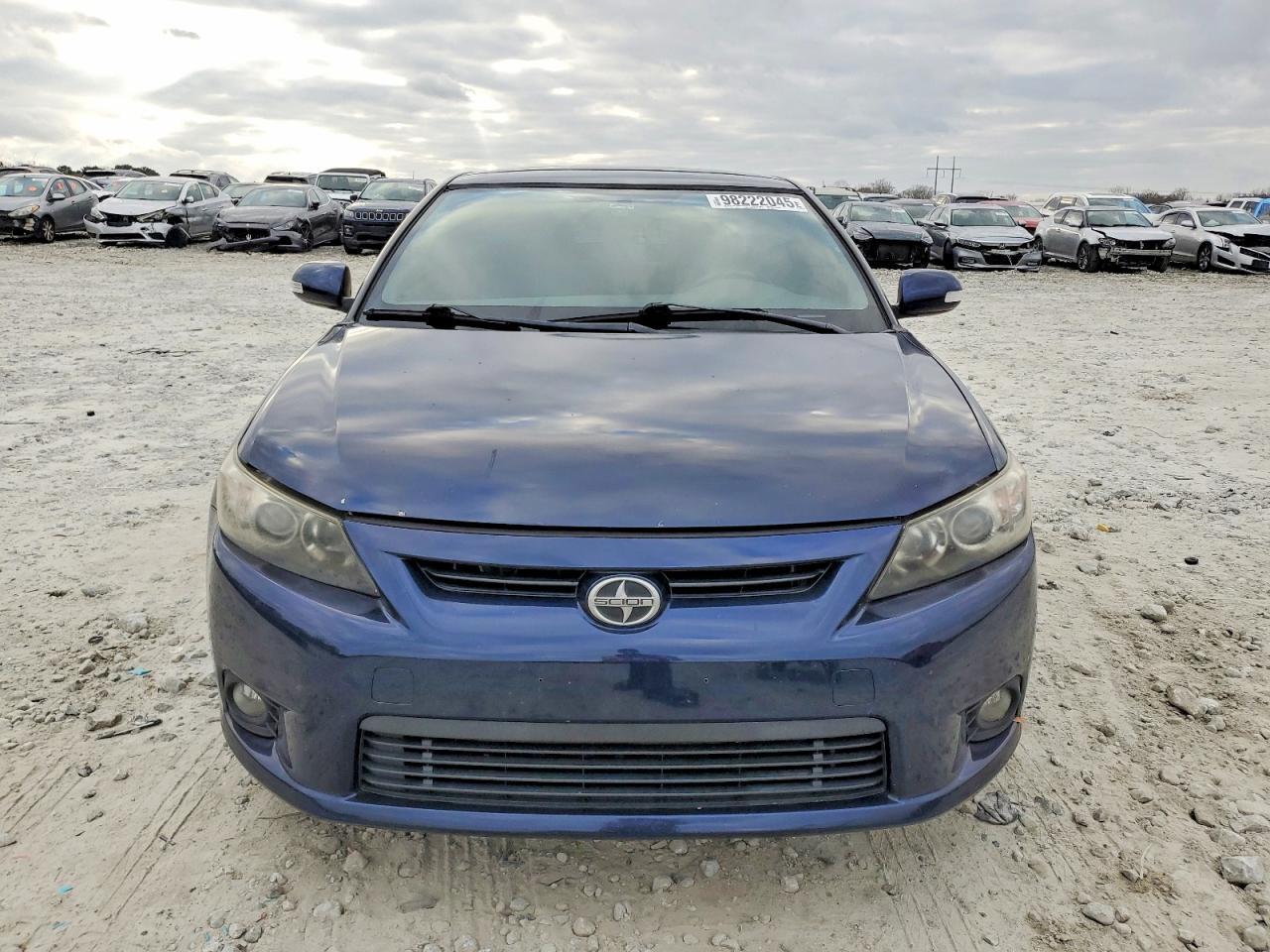 2011 TOYOTA SCION