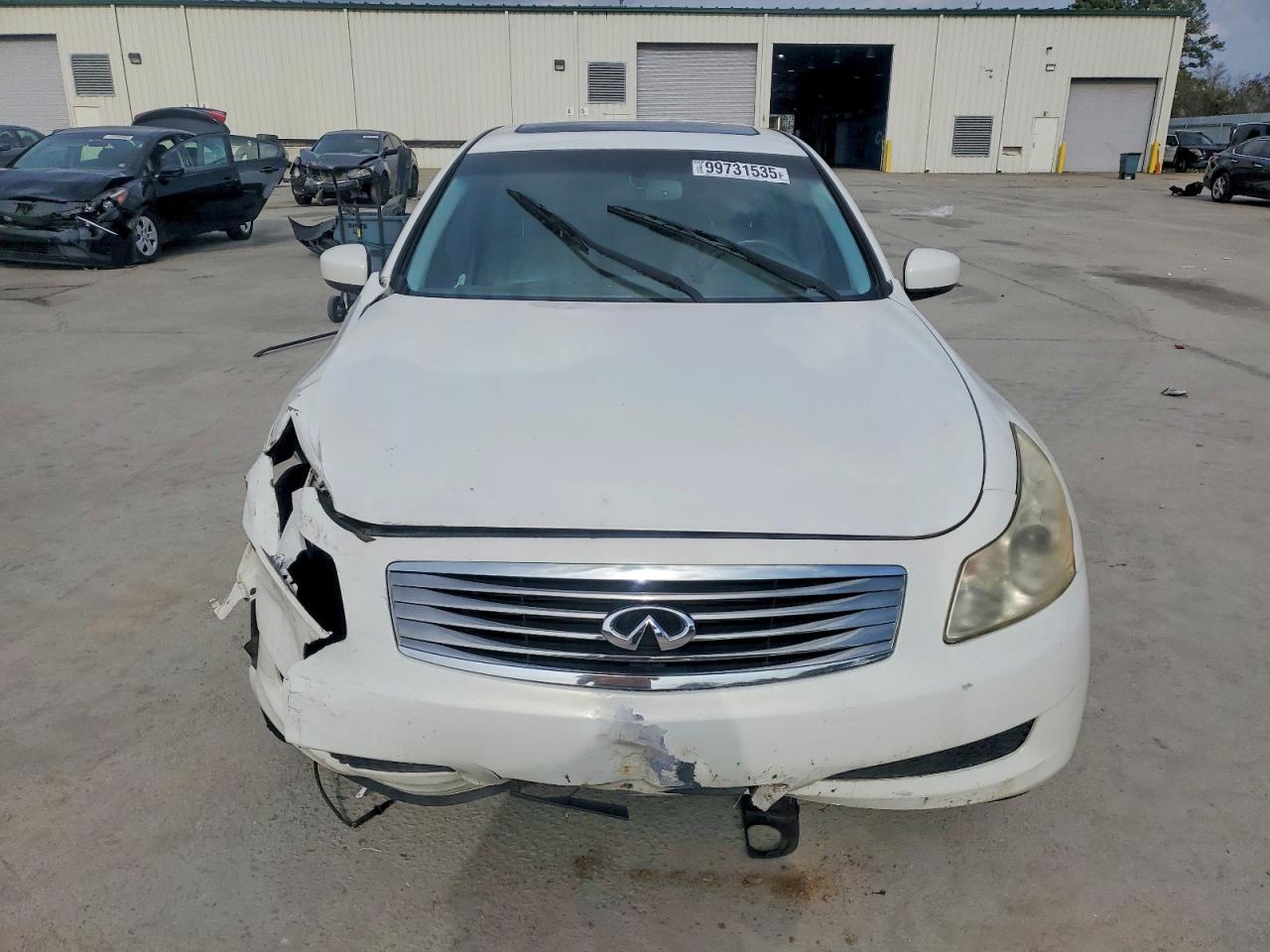 2009 INFINITI G37