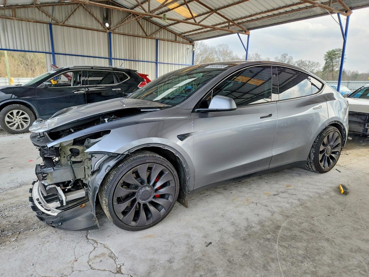 2024 TESLA MODEL Y