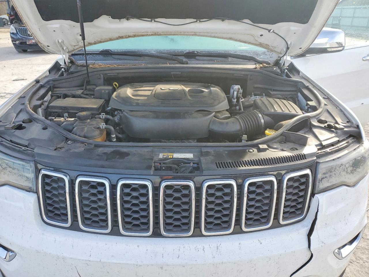 2017 JEEP Grand Cherokee