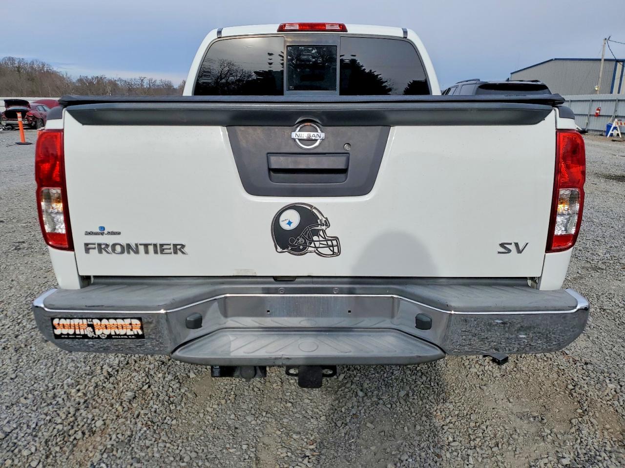 2016 NISSAN Frontier