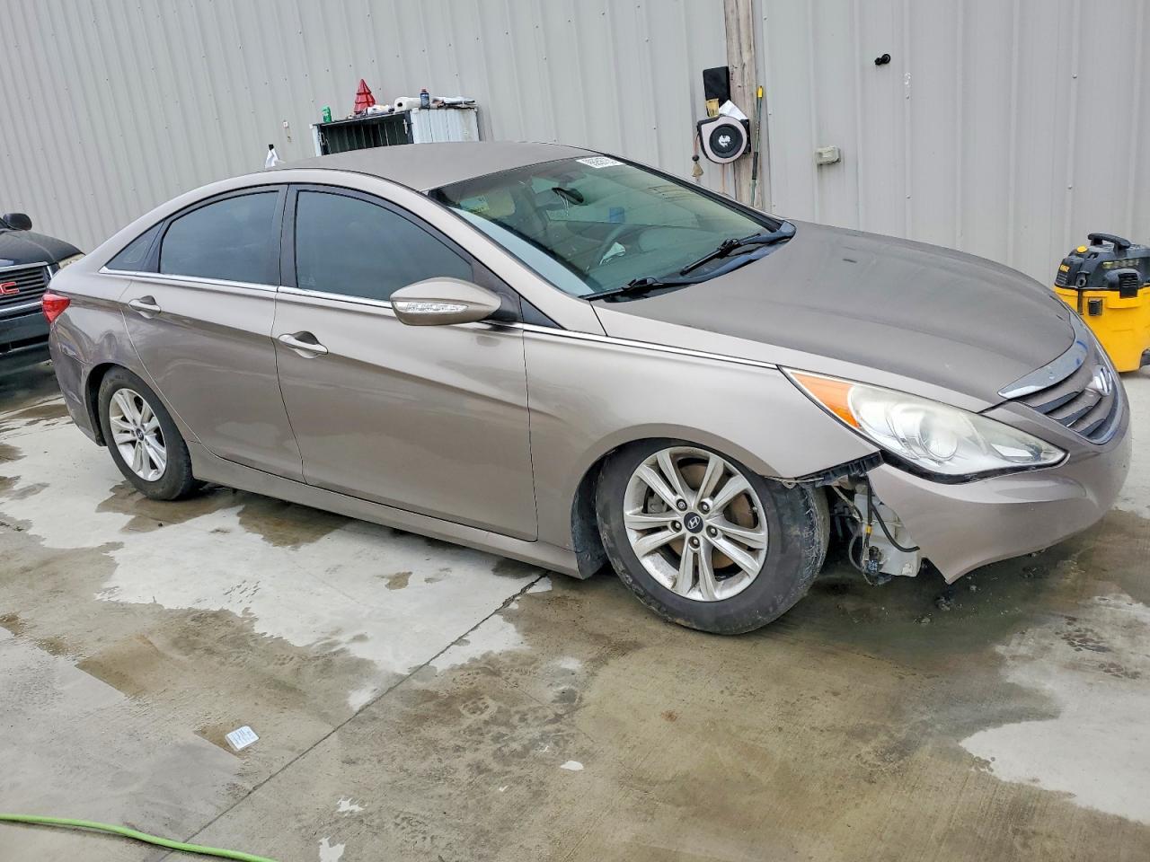 2014 HYUNDAI SONATA