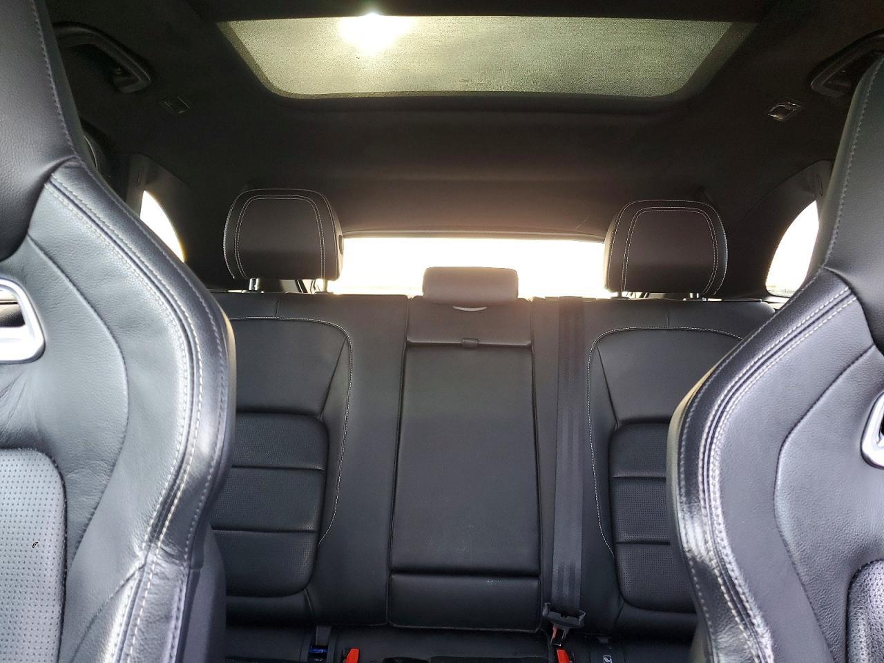 2019 JAGUAR F-Pace