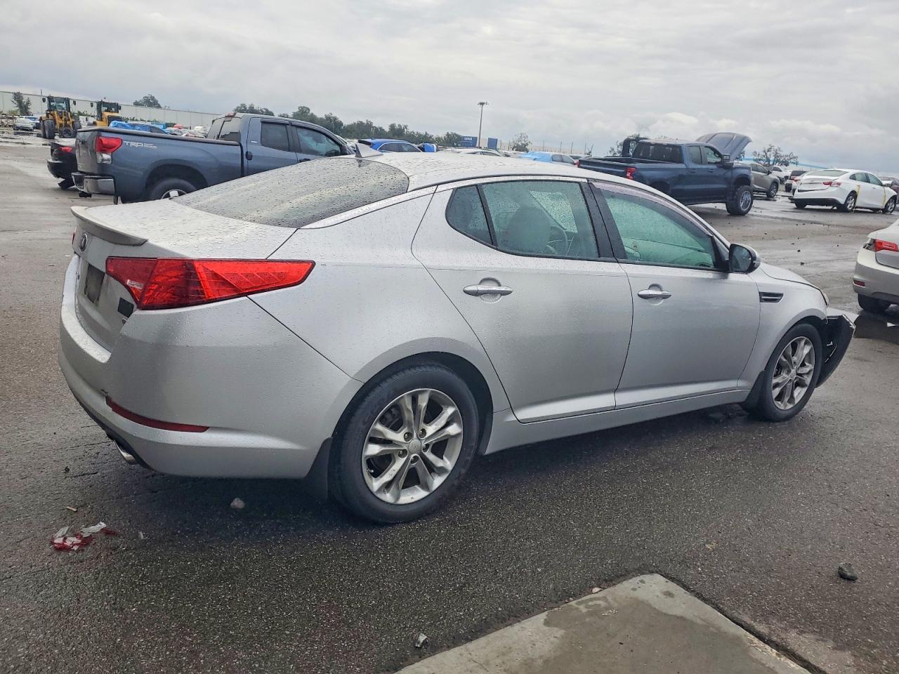 2013 KIA OPTIMA