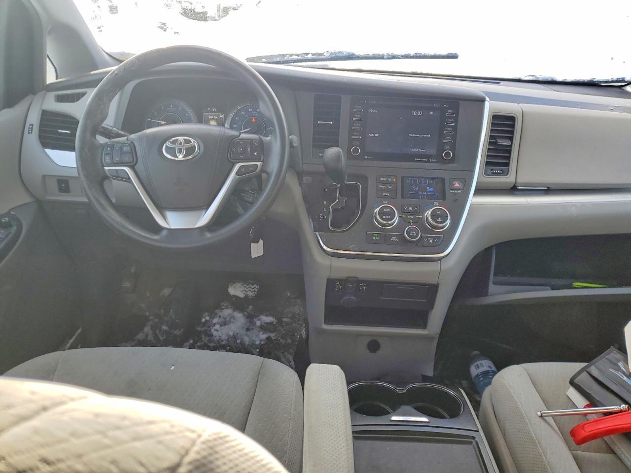 2018 TOYOTA SIENNA