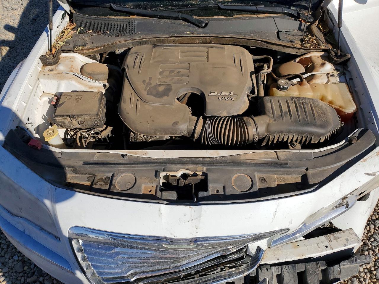 2014 CHRYSLER 300
