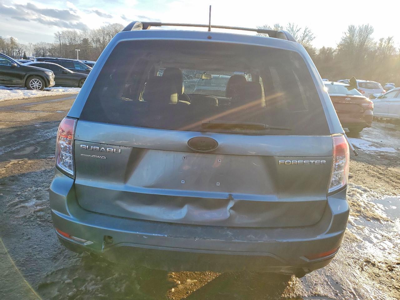 2011 SUBARU FORESTER