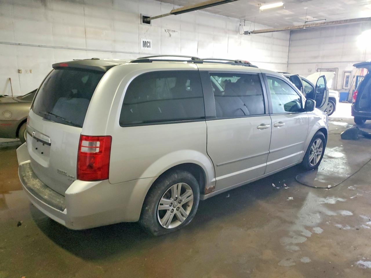 2010 DODGE GRAND CARAVAN