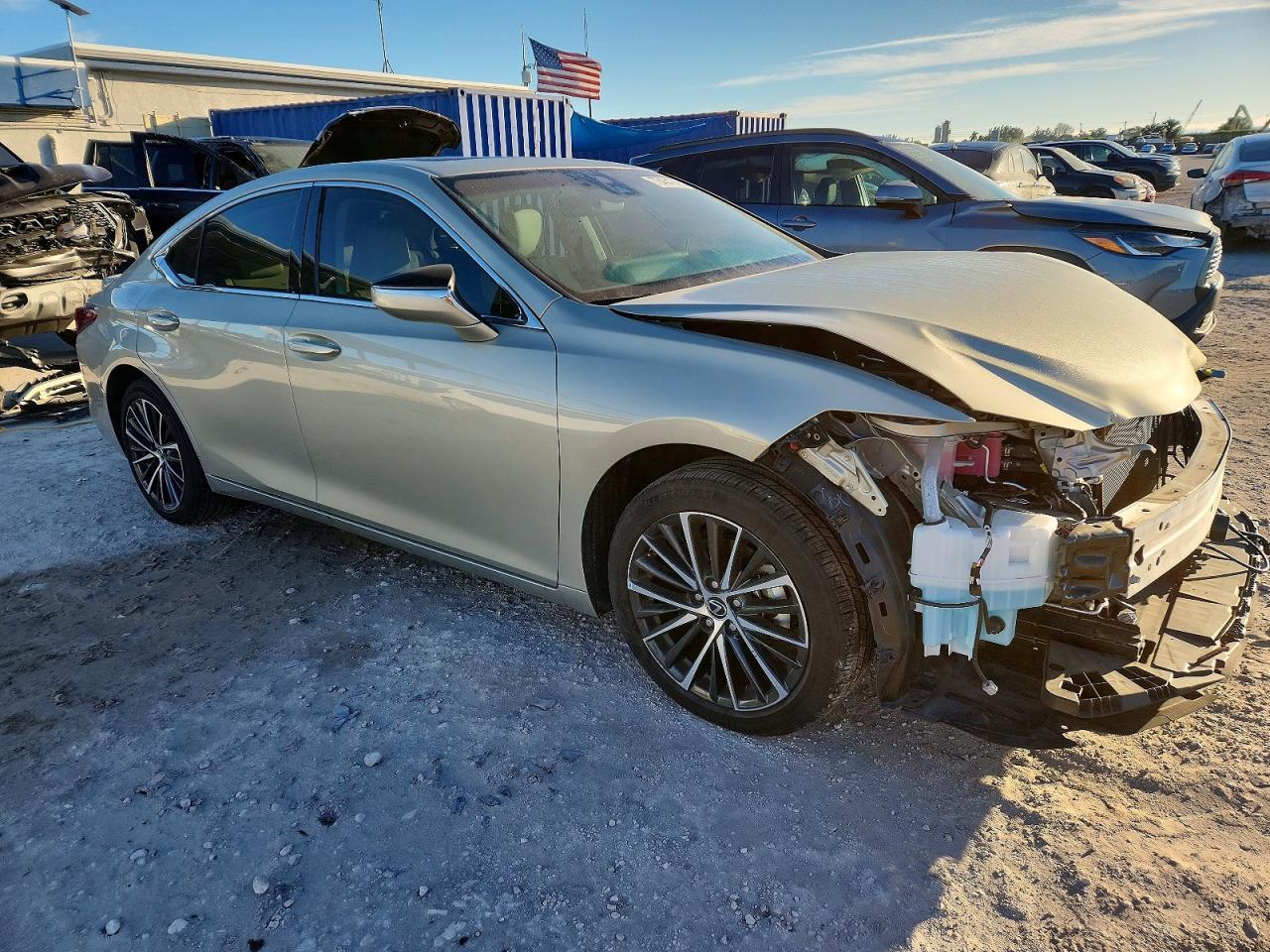 2024 LEXUS ES 300H