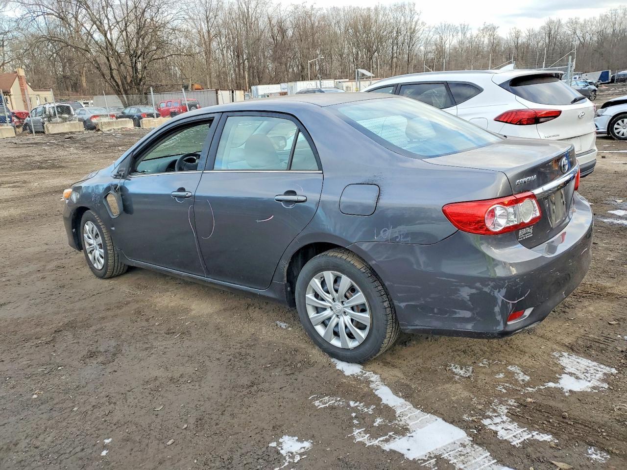 2013 TOYOTA COROLLA