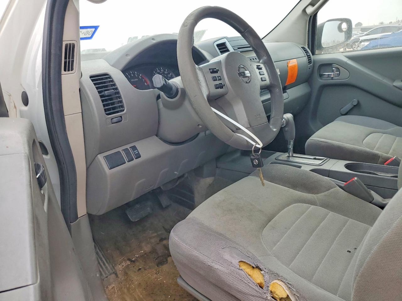 2014 NISSAN Frontier