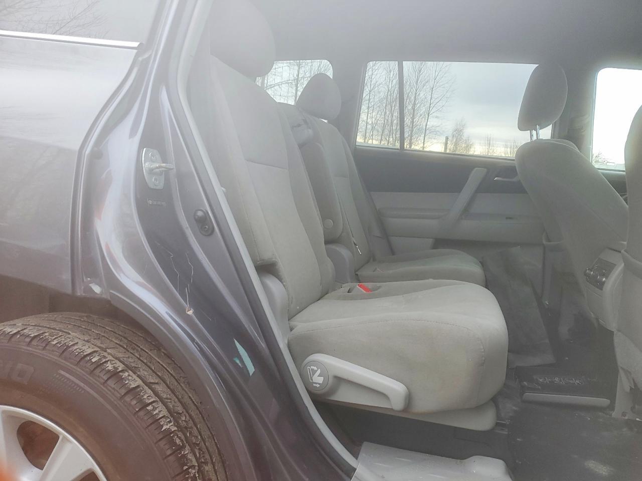 2013 TOYOTA HIGHLANDER
