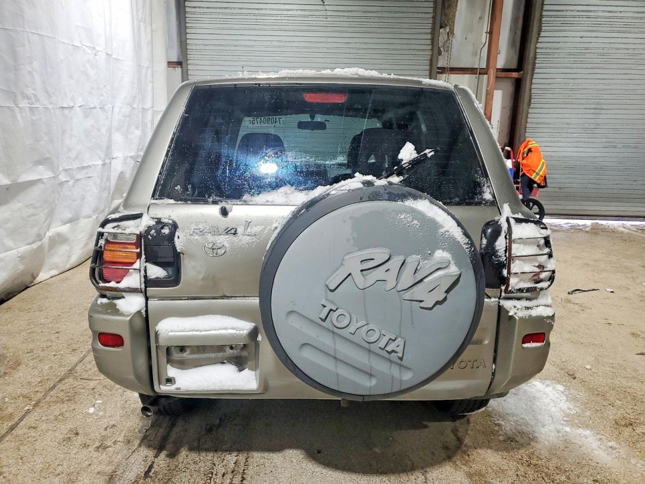 2000 TOYOTA RAV4