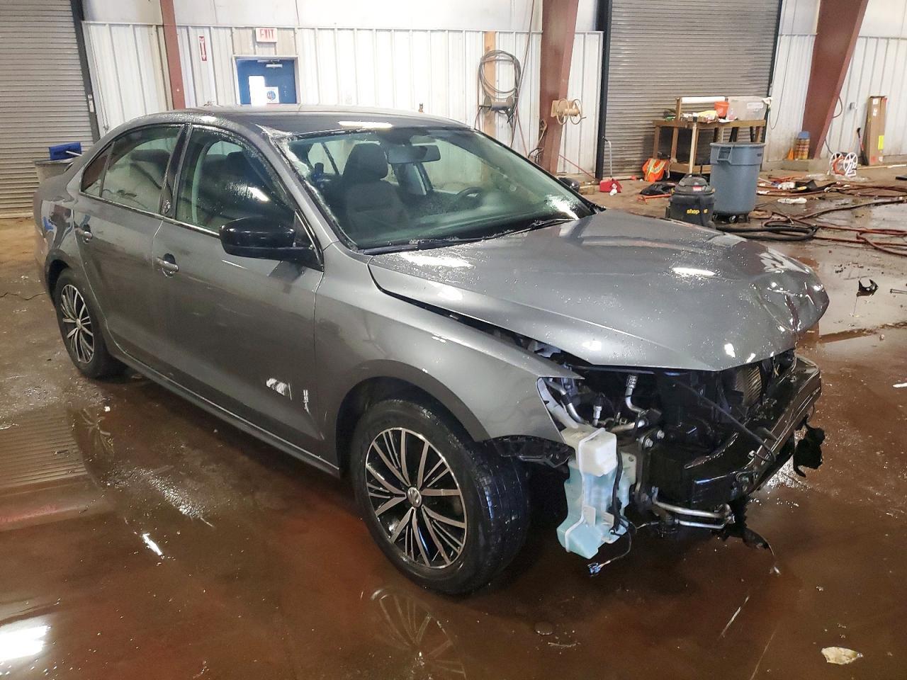 2018 VOLKSWAGEN JETTA