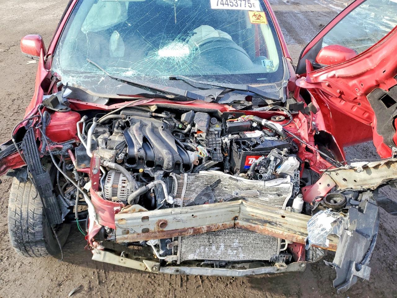 2013 NISSAN VERSA