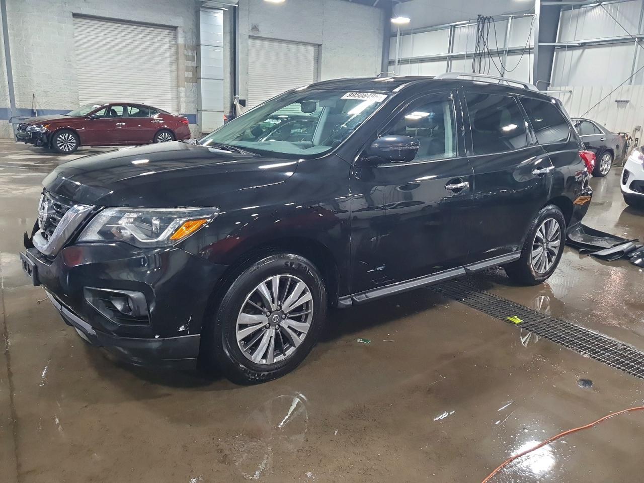 2018 NISSAN PATHFINDER