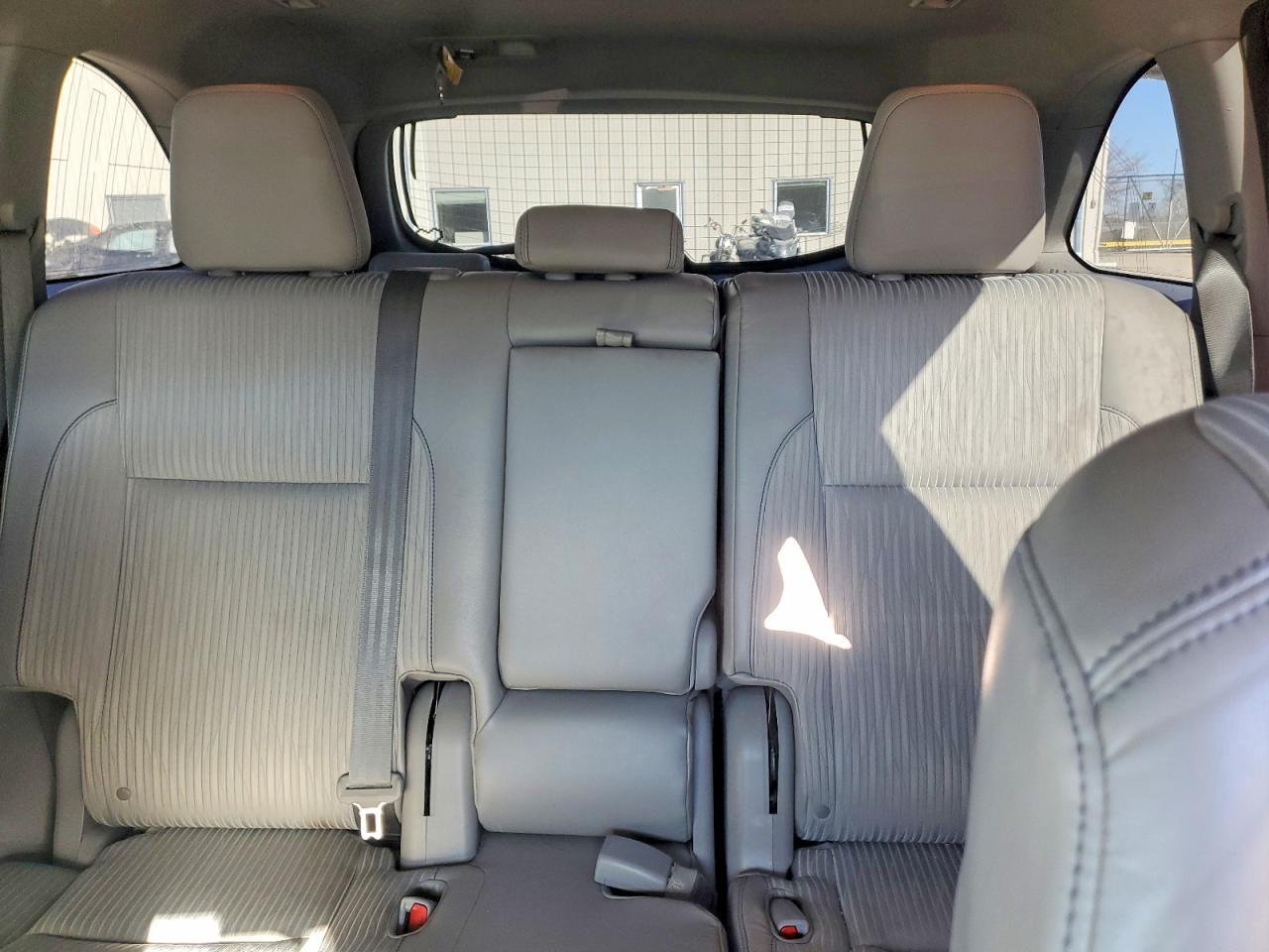 2014 TOYOTA HIGHLANDER