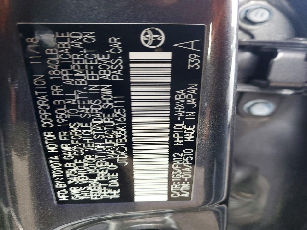 2019 TOYOTA Prius c