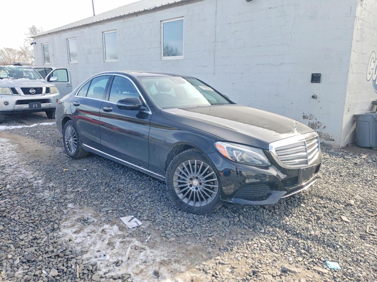 2016 MERCEDES-BENZ C-CLASS