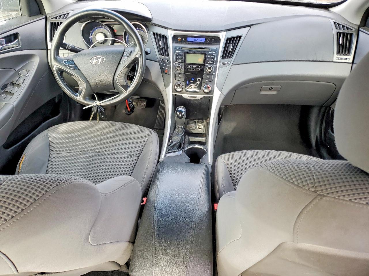 2011 HYUNDAI SONATA