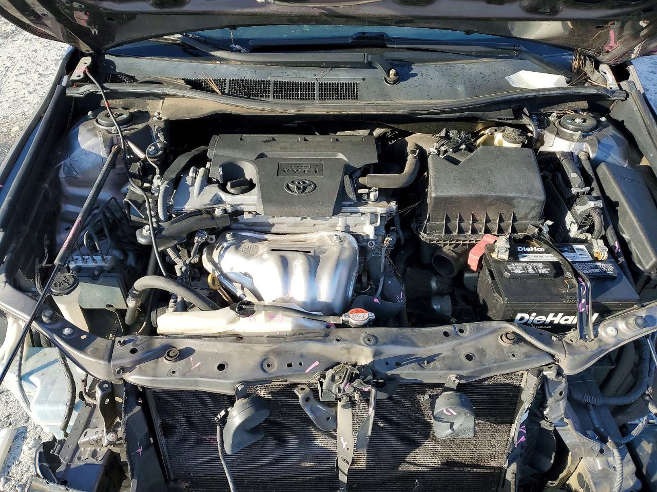 2016 TOYOTA CAMRY