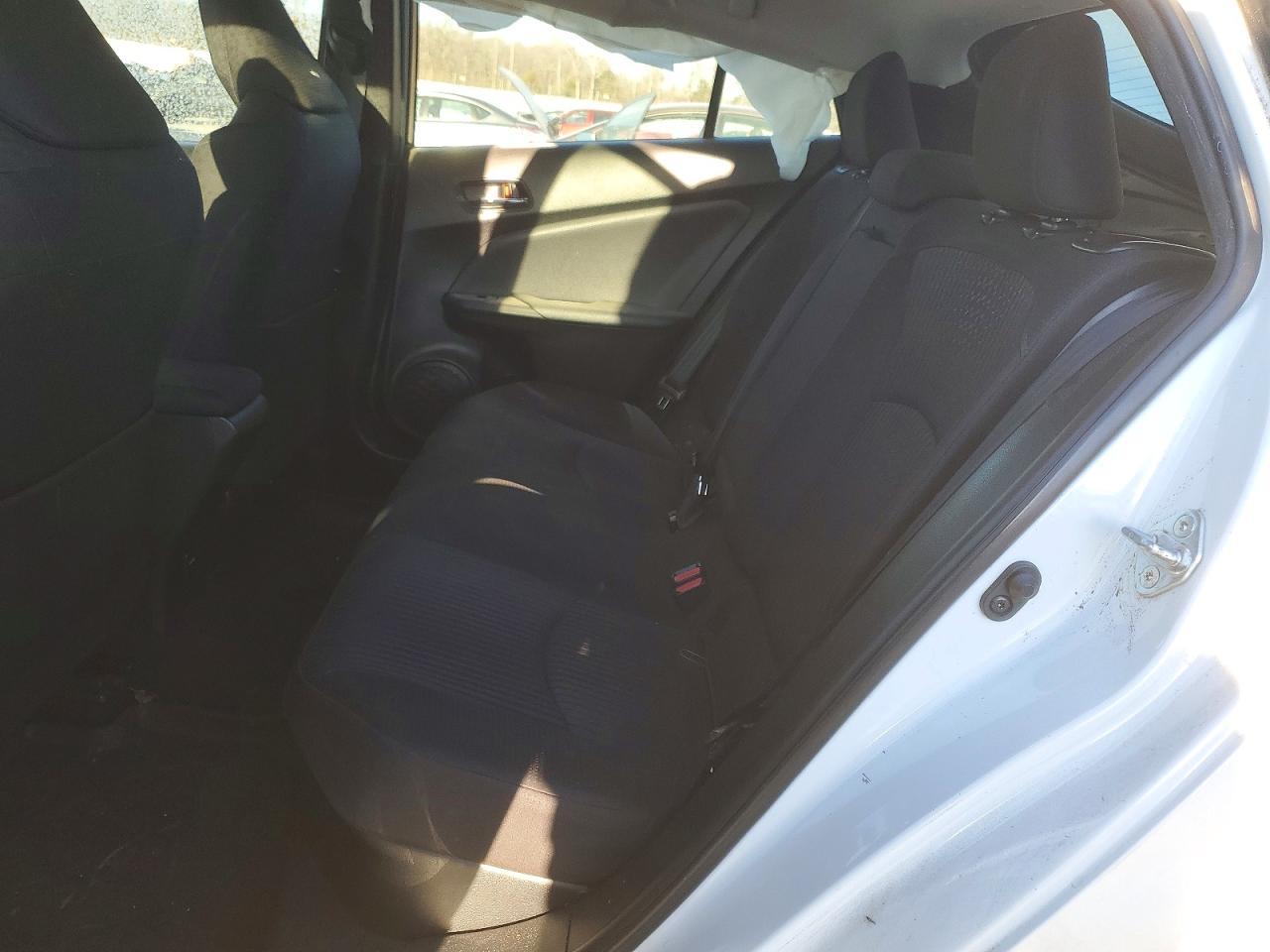 2018 TOYOTA PRIUS