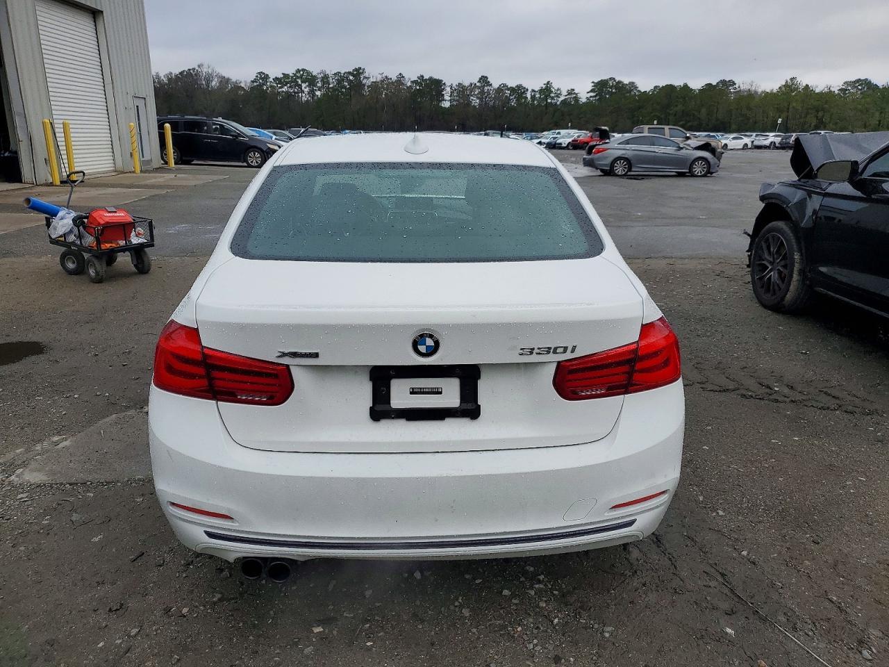2018 BMW 3 SERIES