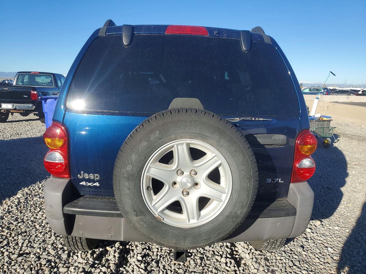 2004 JEEP Liberty