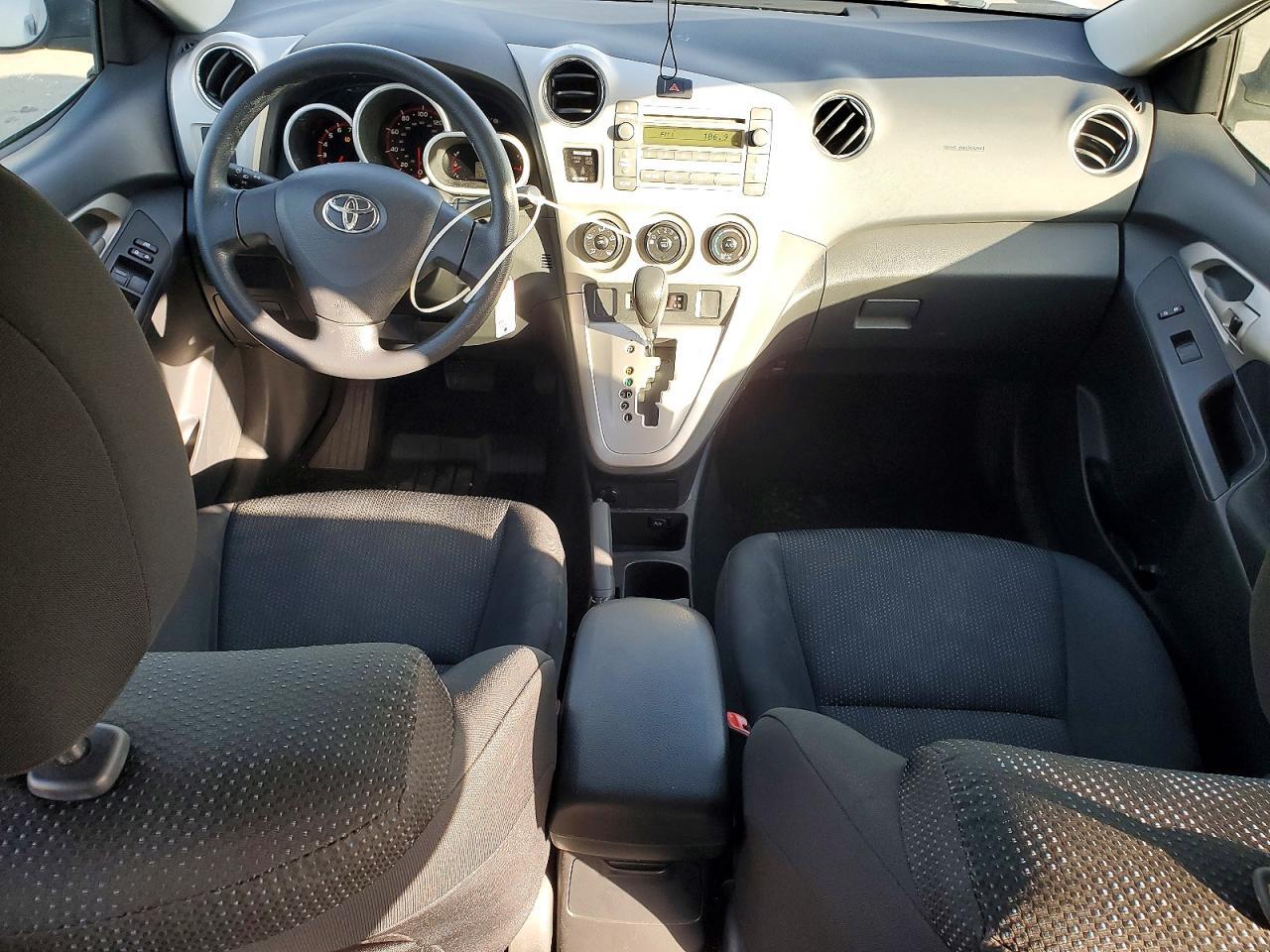 2009 TOYOTA COROLLA