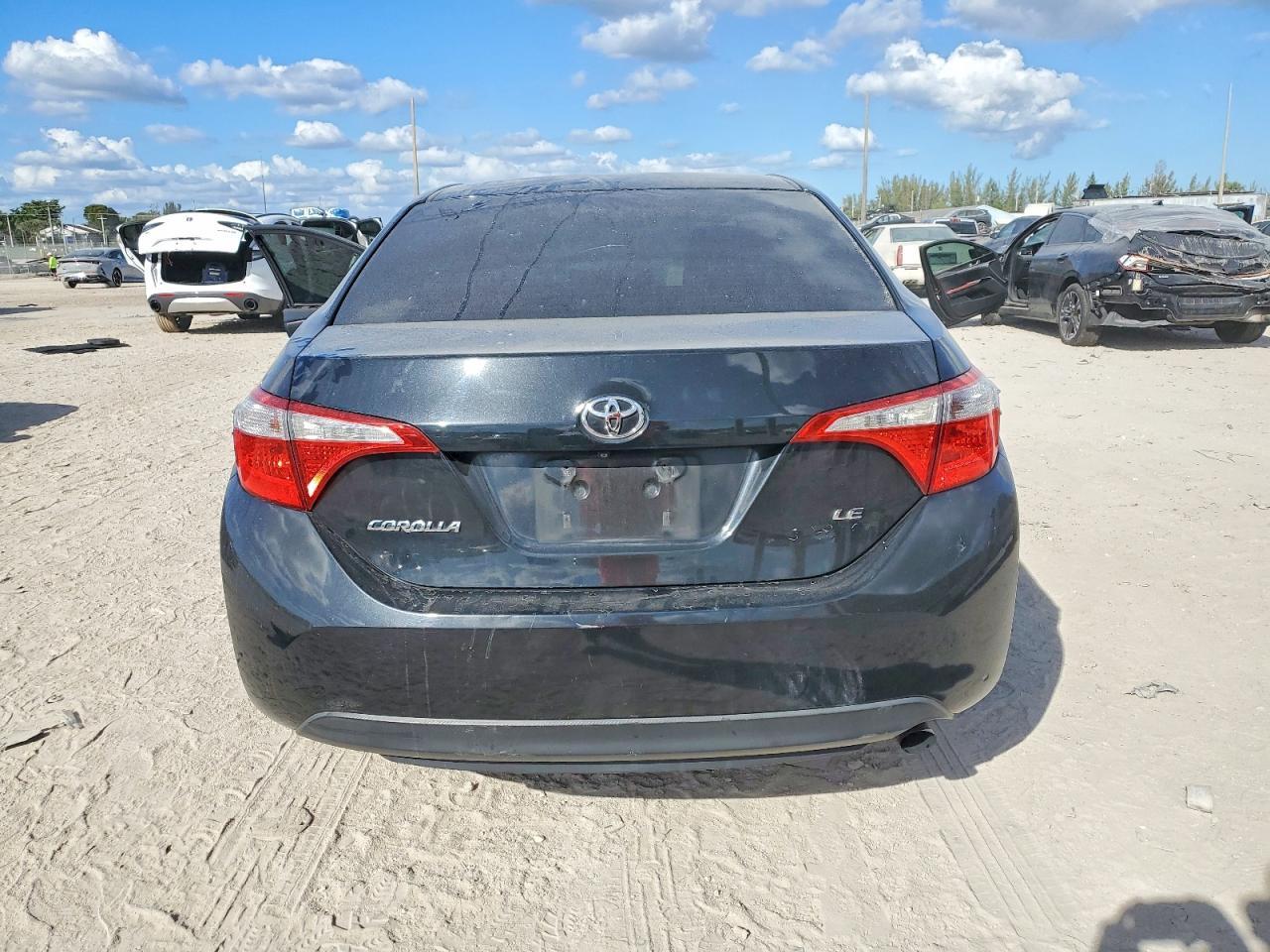2016 TOYOTA COROLLA