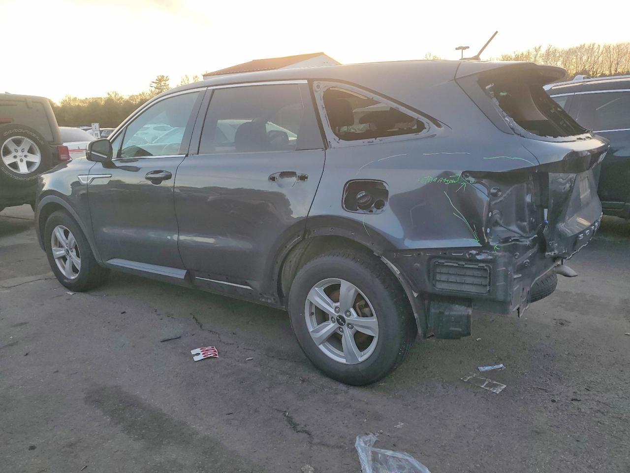 2022 KIA SORENTO