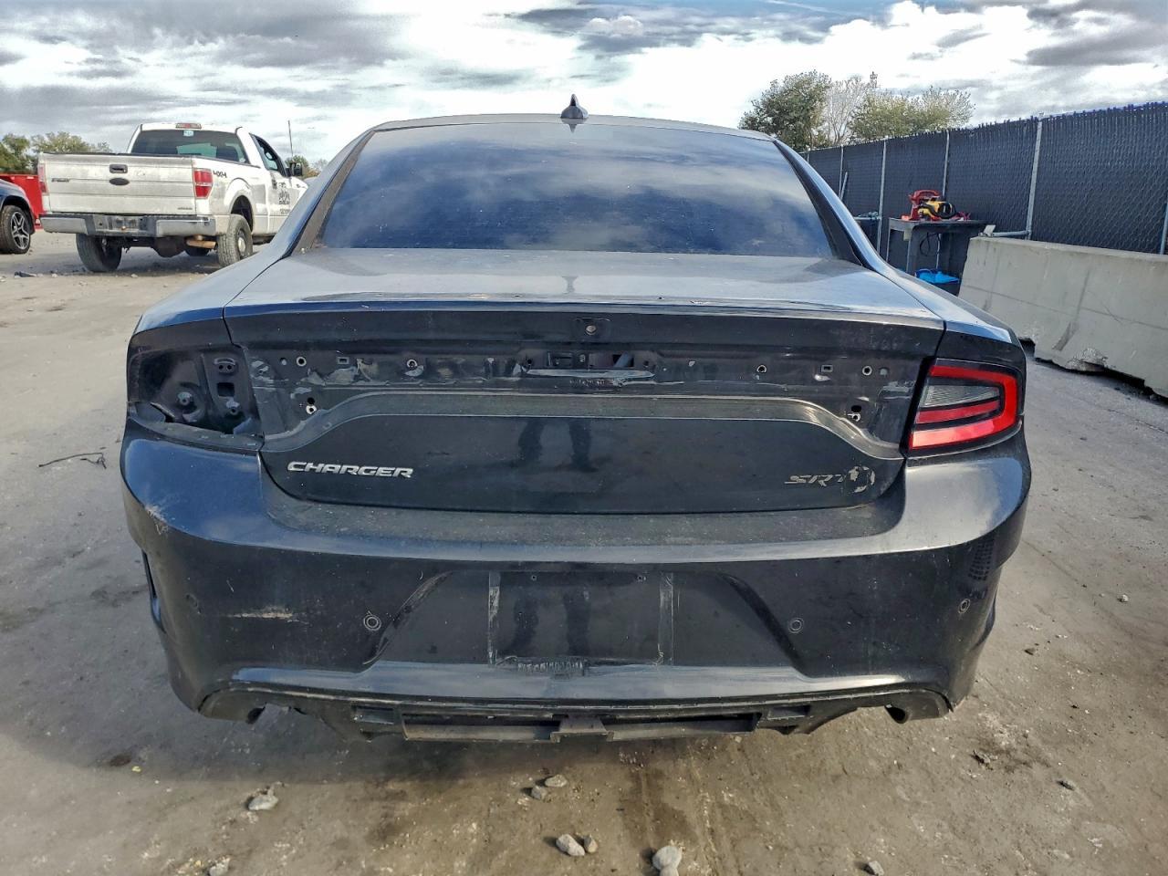 2017 DODGE CHARGER