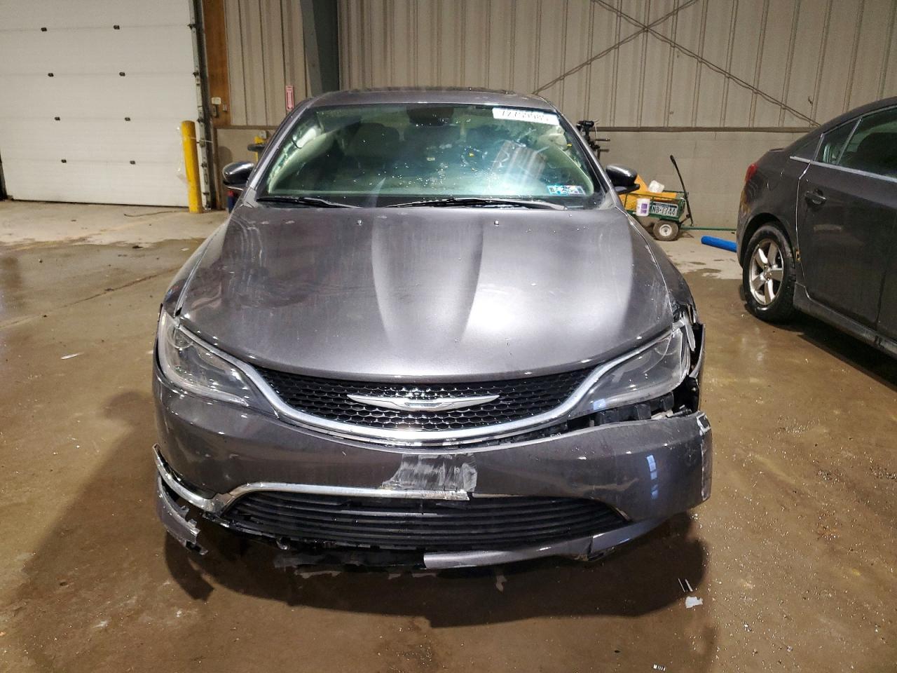 2016 CHRYSLER 200