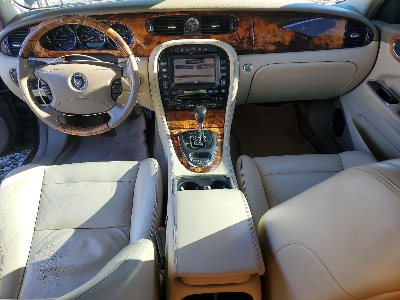 2004 JAGUAR Xj-Series