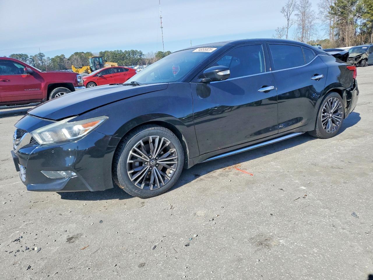 2017 NISSAN Maxima