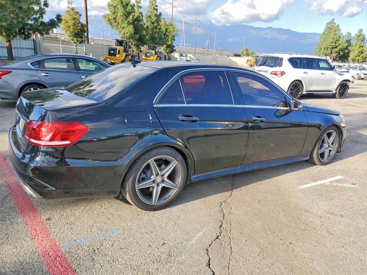 2014 MERCEDES-BENZ E-Class
