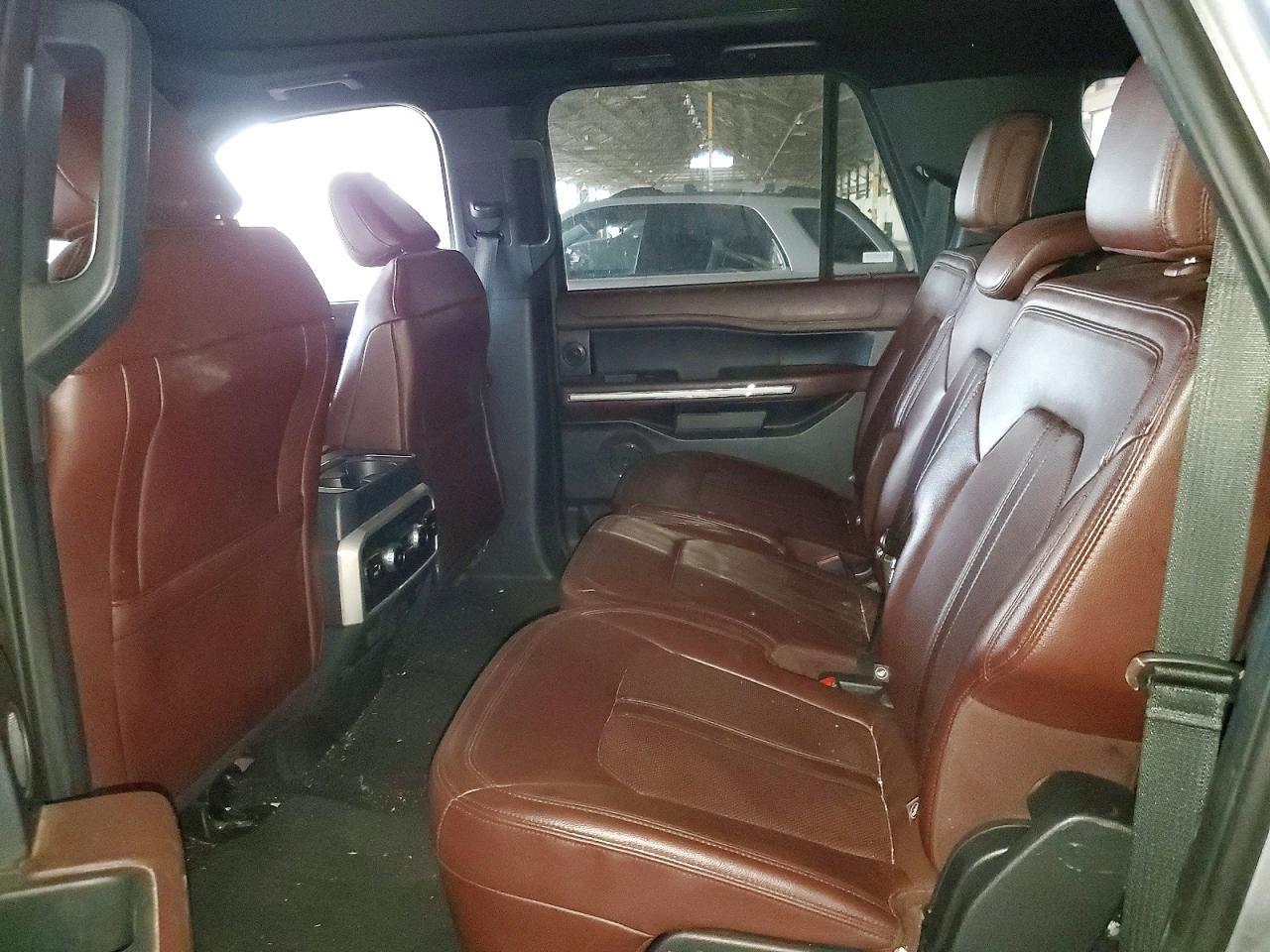 2022 FORD Expedition