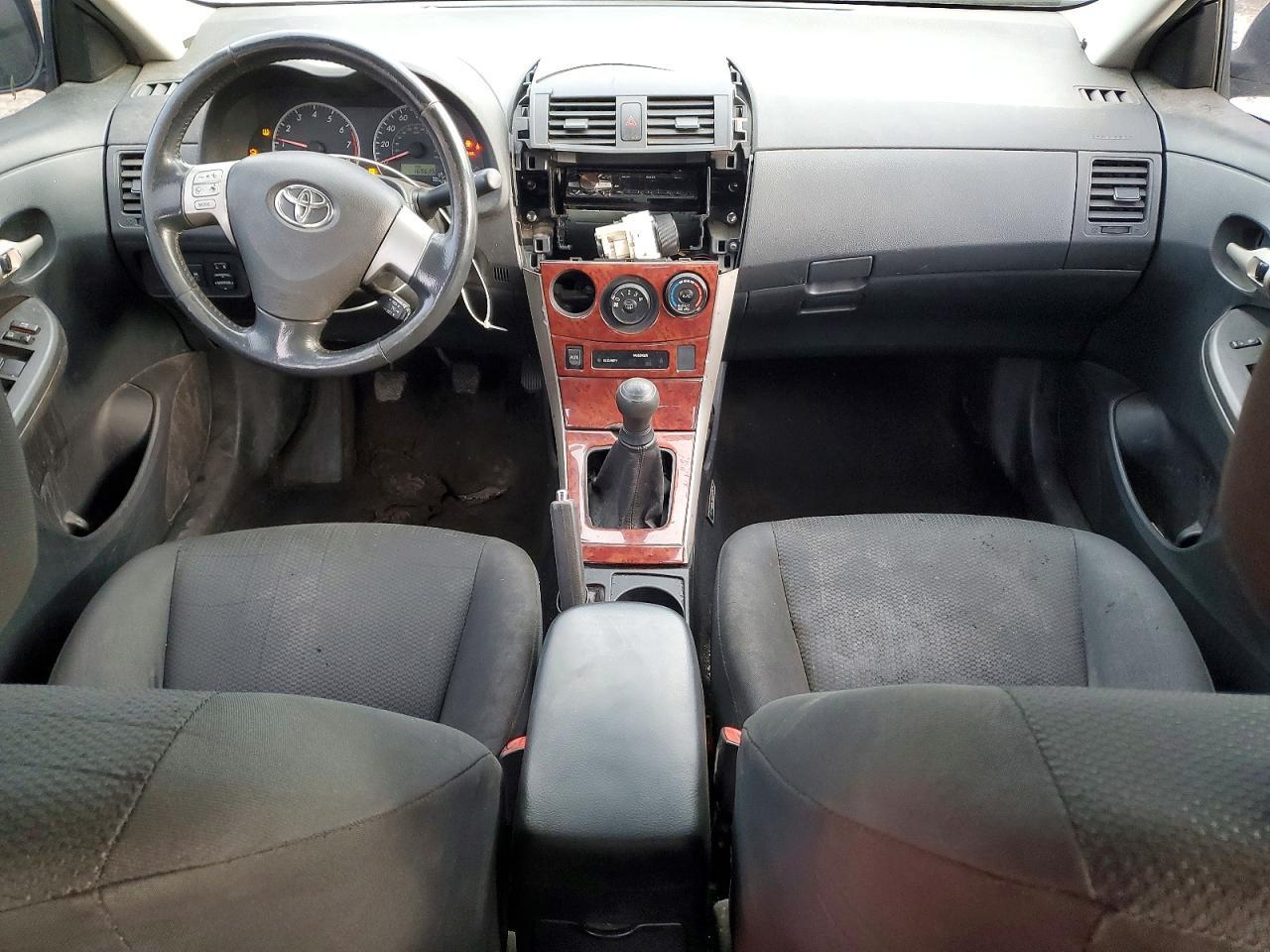 2009 TOYOTA COROLLA